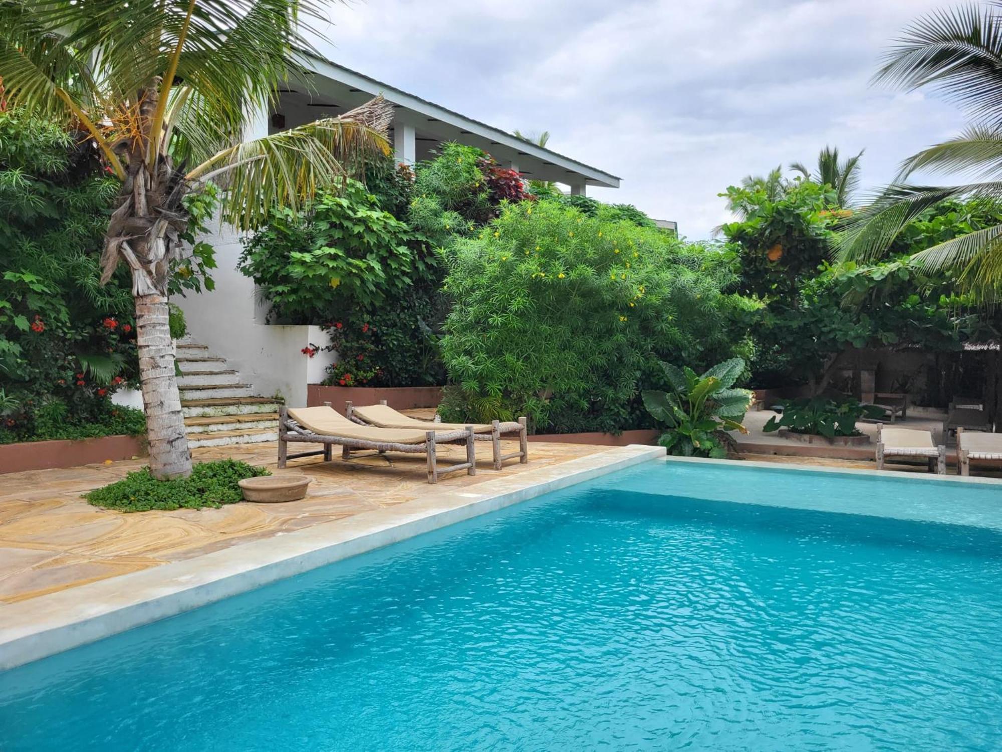 Nyumbani Hotel apartamentowy 3*