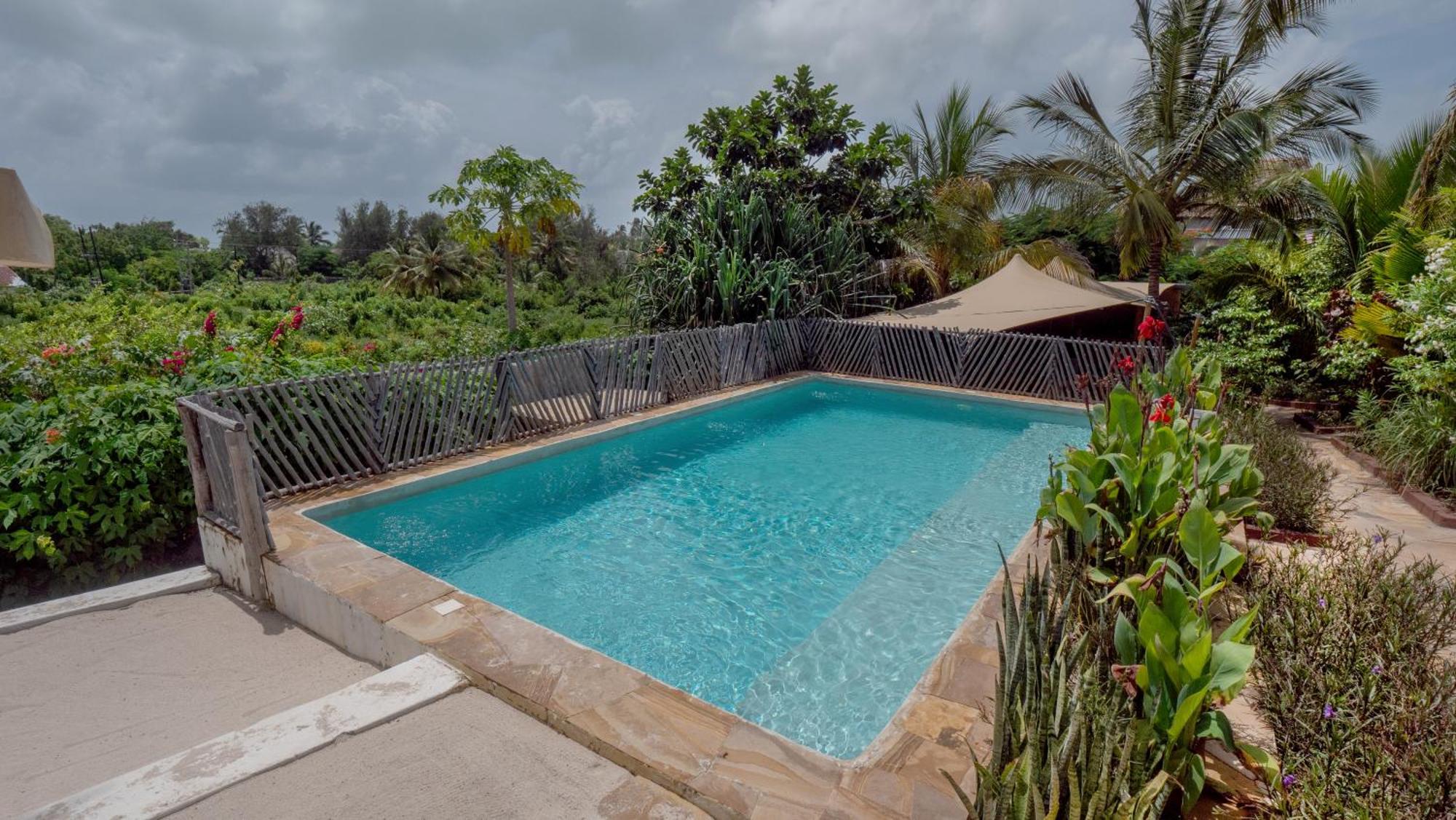 Nyumbani Hotel apartamentowy